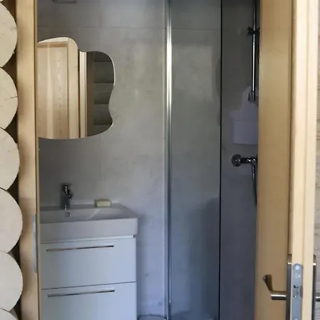 بيت للعطل Dzikie *