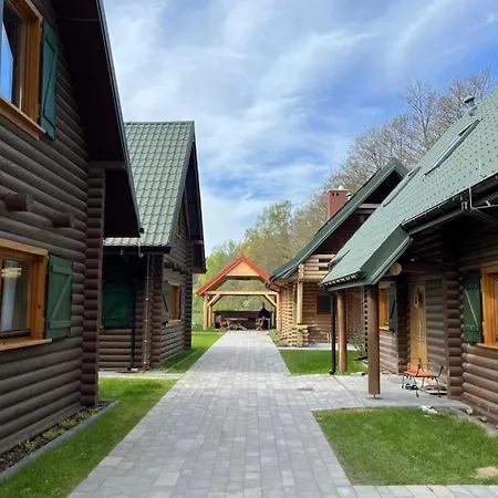 بيت للعطل Dzikie